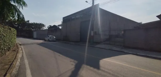 Galpão / Depósito / Armazém para alugar, 355m² no Rio Pequeno, Camboriú