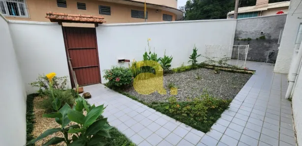 Casa com 2 Quartos para alugar, 85m² no Velha, Blumenau