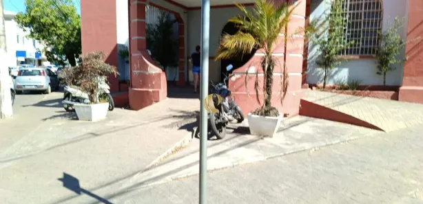 Prédio Inteiro à venda, 1650m² no Centro, Sete Lagoas