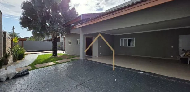 Fazenda / Sítio / Chácara com 3 Quartos para venda ou aluguel, 303m² no Recanto Jatobá, Americana