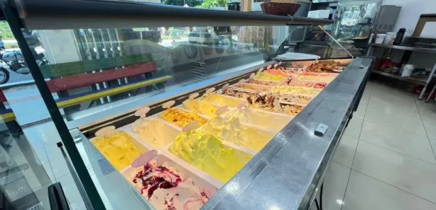 Loja / Salão / Ponto Comercial à venda, 70m² no Pioneiros, Balneário Camboriú