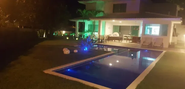 Casa com 5 Quartos à venda, 345m² no Centro, Camaçari