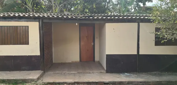 Casa de Condomínio com 2 Quartos para alugar, 50m² no Região dos Lagos, Brasília