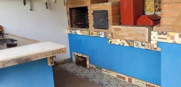 Fazenda / Sítio / Chácara com 3 Quartos à venda, 321m² no Parque Santa Márcia, Votorantim