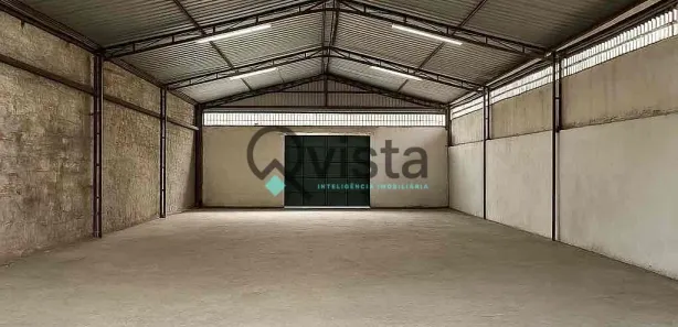 Galpão / Depósito / Armazém à venda, 300m² no Vila Ligya, Guarujá