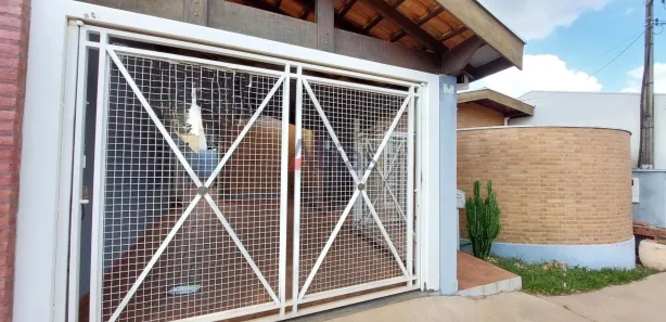 Casa de Condomínio com 3 Quartos para venda ou aluguel, 157m² no Parque Fehr, São Carlos