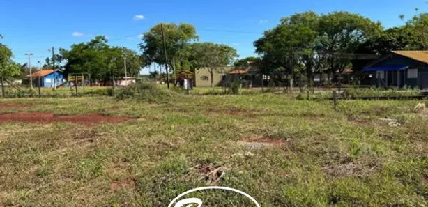 Terreno / Lote / Condomínio com 1 Quarto à venda, 1m² no , Sertaneja