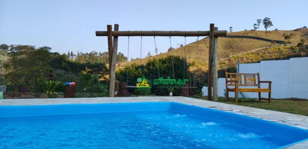 Fazenda / Sítio / Chácara com 3 Quartos à venda, 220m² no Laranja Azeda, Bom Jesus dos Perdões