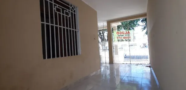Casa com 4 Quartos para alugar, 182m² no São José, Aracaju