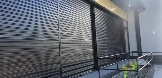 Galpão / Depósito / Armazém para alugar, 704m² no Atlântica, Rio das Ostras