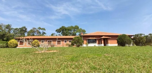 Fazenda / Sítio / Chácara com 4 Quartos à venda, 18000m² no Perímetro Urbano, Sarapuí