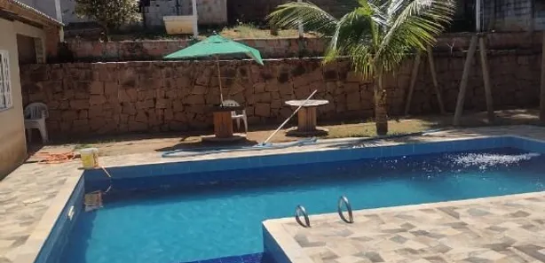 Fazenda / Sítio / Chácara com 3 Quartos à venda, 200m² no Centro, Itupeva