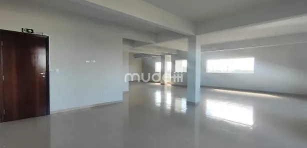 Conjunto Comercial / Sala para alugar, 183m² no São Pedro, São José dos Pinhais