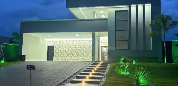 Casa com 4 Quartos à venda, 300m² no Central, Abadia de Goiás
