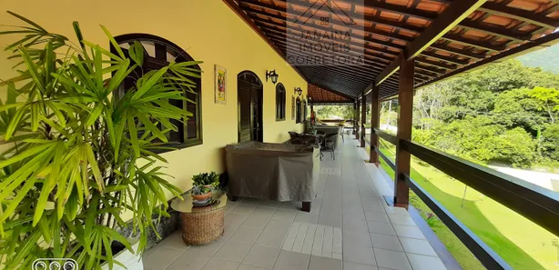 Casa de Condomínio com 4 Quartos à venda, 206m² no Caneca Fina, Guapimirim
