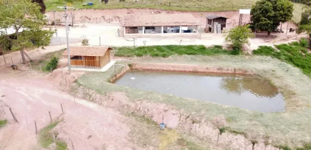 Fazenda / Sítio / Chácara com 2 Quartos à venda, 120m² no , Redenção da Serra