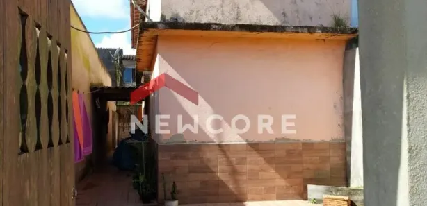 Sobrado com 4 Quartos à venda, 100m² no Balneario Regina Maria, Mongaguá