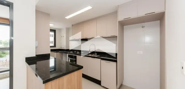 Apartamento com 3 Quartos para alugar, 95m² no Cabral, Curitiba