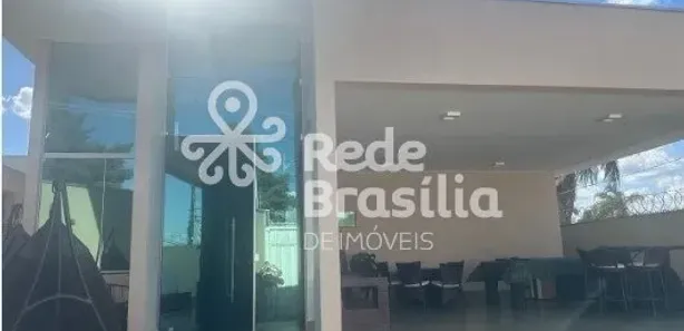 Casa de Condomínio com 3 Quartos para alugar, 400m² no Setor Habitacional Arniqueira, Brasília