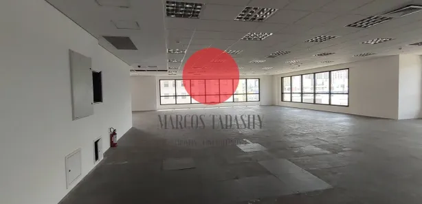 Andar / Laje corporativa para alugar, 1354m² no Alphaville Industrial, Barueri