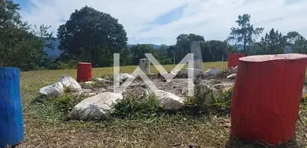Fazenda / Sítio / Chácara com 4 Quartos à venda, 10000m² no Guavirituva, Nazaré Paulista