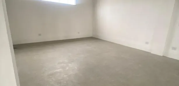 Prédio Inteiro para alugar, 270m² no Serraria Brasil, Feira de Santana