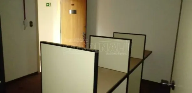 Conjunto Comercial / Sala para alugar, 75m² no Centro, Araraquara