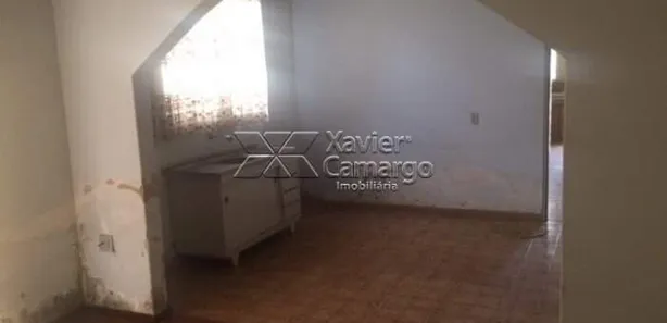 Casa com 5 Quartos à venda, 252m² no Centro, Santa Gertrudes