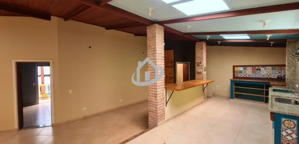 Fazenda / Sítio / Chácara com 2 Quartos à venda, 237m² no Itaquaciara, Itapecerica da Serra