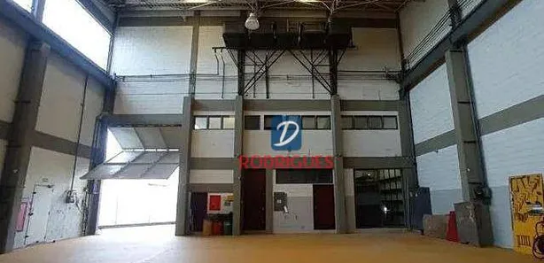 Galpão / Depósito / Armazém para alugar, 1080m² no Serraria, Diadema