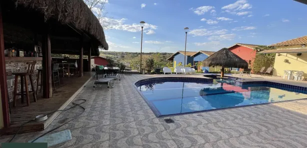 Fazenda / Sítio / Chácara com 8 Quartos para alugar, 600m² no , Hidrolândia