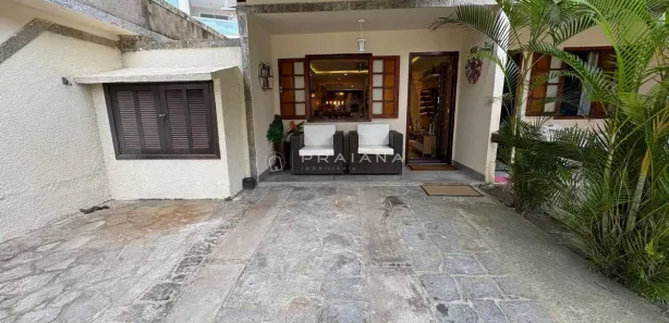 Casa de Condomínio com 3 Quartos à venda, 113m² no Praia Grande, Arraial do Cabo