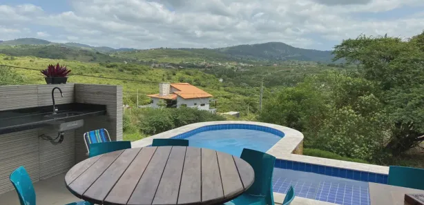 Casa de Condomínio com 4 Quartos à venda, 247m² no Porta Florada, Gravatá