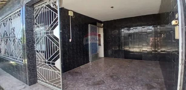 Casa com 5 Quartos à venda, 250m² no Rosa Elze, São Cristóvão