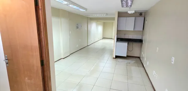 Conjunto Comercial / Sala à venda, 106m² no Asa Sul, Brasília