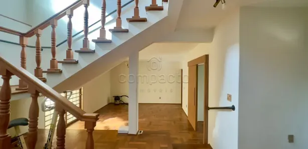 Sobrado com 4 Quartos à venda, 355m² no Vila Maria, São José do Rio Preto