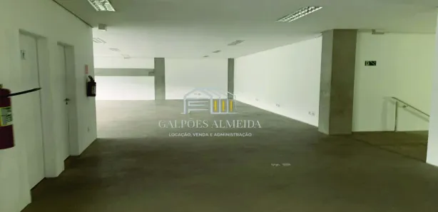 Galpão / Depósito / Armazém para alugar, 1705m² no Industrial Anhangüera, Osasco