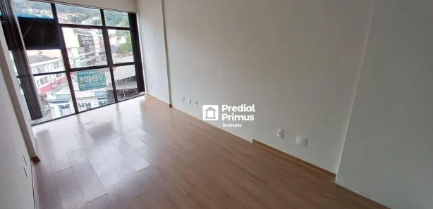 Conjunto Comercial / Sala para alugar, 40m² no Centro, Nova Friburgo
