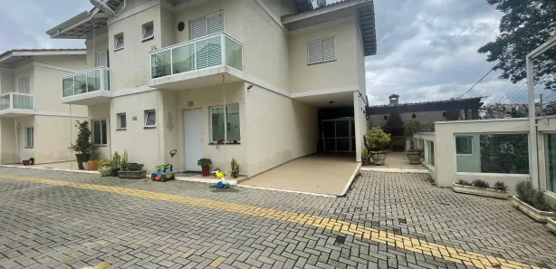 Casa de Condomínio com 3 Quartos à venda, 100m² no Laranjeiras, Caieiras