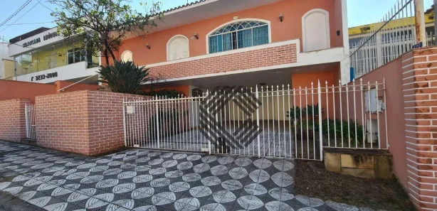 Sobrado com 3 Quartos para venda ou aluguel, 360m² no Jardim Santa Rosália, Sorocaba