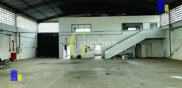 Galpão / Depósito / Armazém para alugar, 790m² no Piratininga, Osasco