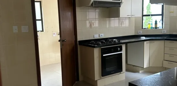 Casa de Condomínio com 3 Quartos para alugar, 260m² no Alphaville, Santana de Parnaíba
