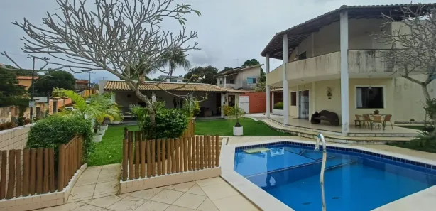 Casa de Condomínio com 4 Quartos para venda ou aluguel, 350m² no Recreio Ipitanga, Lauro de Freitas