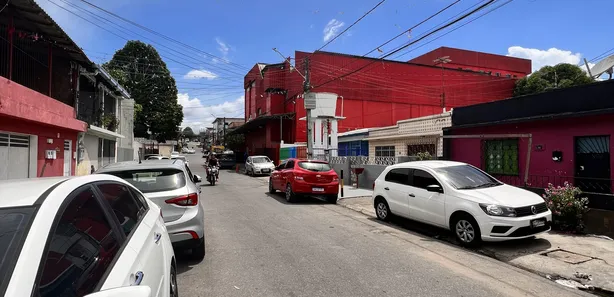 Casa com 6 Quartos à venda, 421m² no Betânia, Manaus