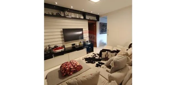 Casa de Condomínio com 3 Quartos para alugar, 300m² no Jardim Villaça, São Roque