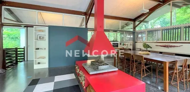 Casa de Condomínio com 6 Quartos à venda, 380m² no Chácara do Refúgio, Carapicuíba