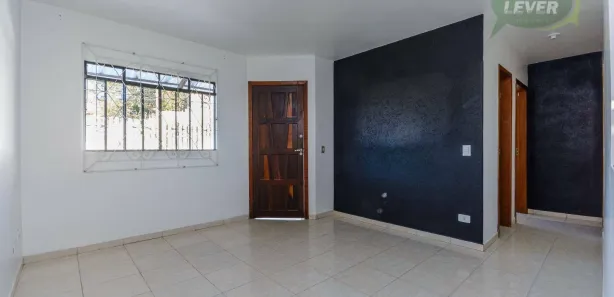 Casa com 3 Quartos para alugar, 60m² no Roça Grande, Colombo