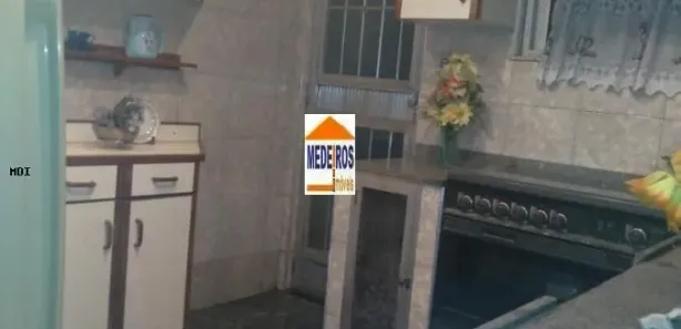 Casa com 2 Quartos para alugar, 80m² no Areia Branca, Belford Roxo
