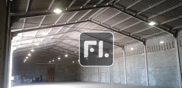 Galpão / Depósito / Armazém para alugar, 900m² no BNH, Mesquita