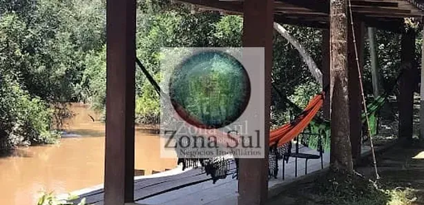 Fazenda / Sítio / Chácara com 2 Quartos à venda, 60m² no Caieiras, Sarapuí